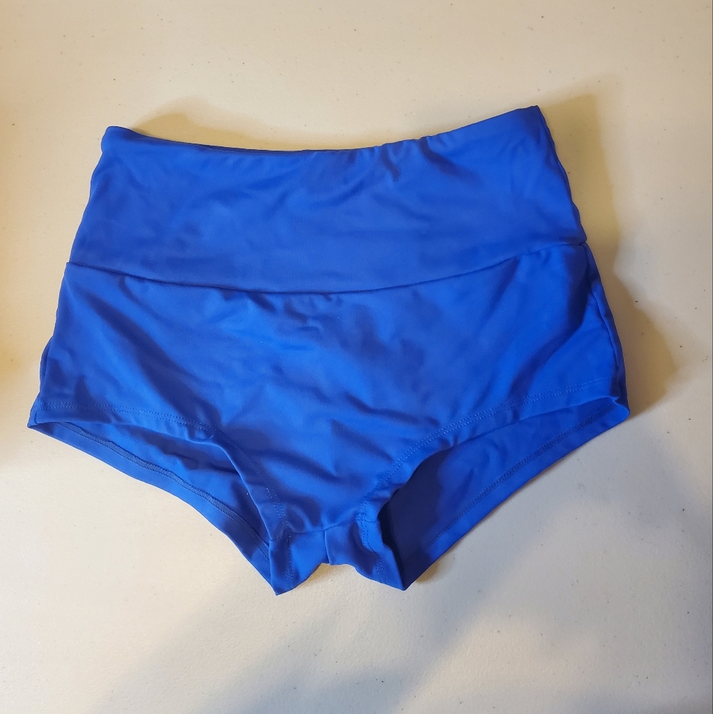 Cheeky Yoga Shorts
